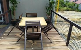 Kontena Dan Kafe Kampung Dengkil